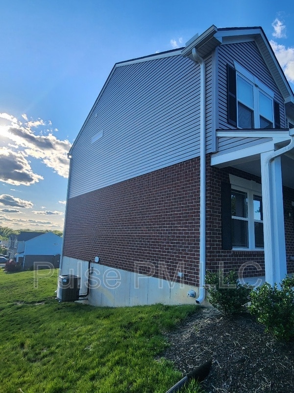 Photo - 6179 Ballyshannon Dr