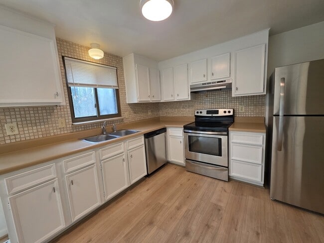 Photo - 4902 Cord Ct