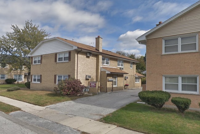 Building Photo - 14523 Van Buren St Unit 14523-2E
