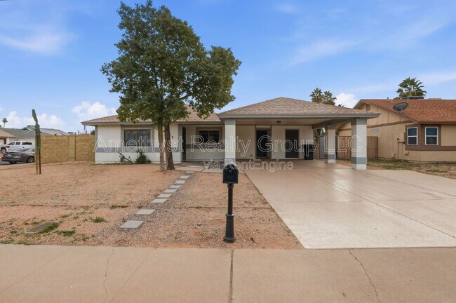 Building Photo - 6201 W Acoma Dr