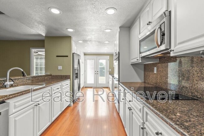 Photo - 1244 Royal Oaks Dr