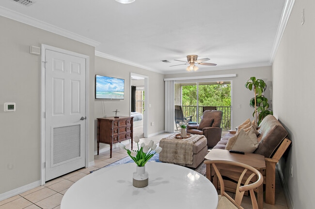Building Photo - 4274 Calinda Ln Unit 246
