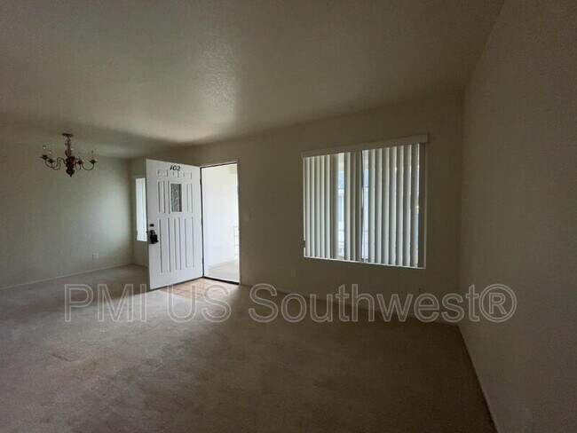 Photo - 1800 Club House Dr Unit M102