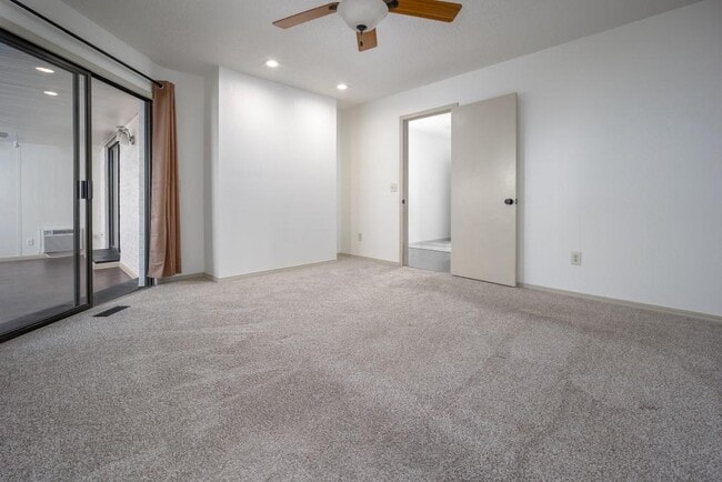 Photo - 3721 Southwind Ct