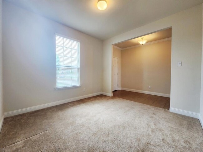 Photo - 20028 Ploughshores Ln