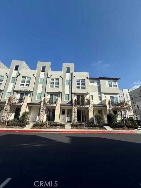 Building Photo - 1218 S Urbana St Rental