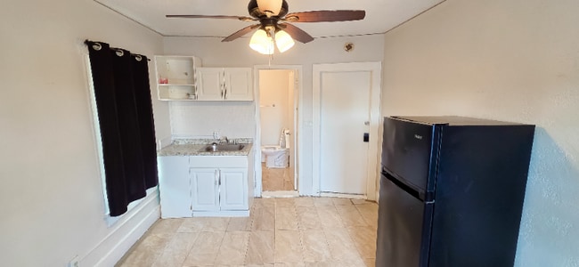 Photo - 306 Taylor Ave Unit Apt A