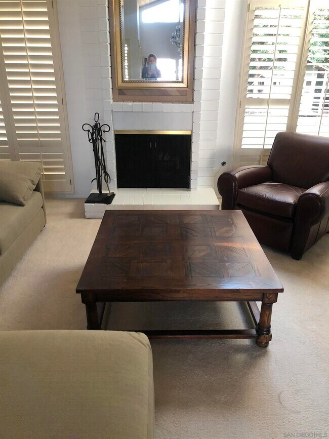 Photo - 8998 Montrose Way