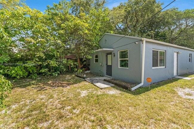 Building Photo - 164 NW 69th St Rental