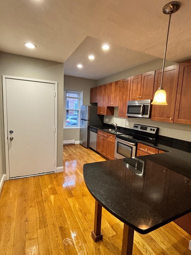 Photo - 40 Medford St