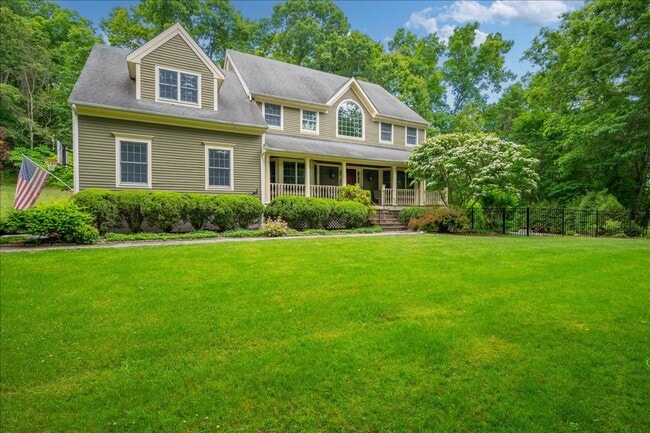 Photo - Private Pool, Fireplace & Endless Charm — Cross River, NY