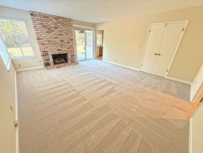 Gorgeous Almaden Valley Home Near Almaden Lake Park!