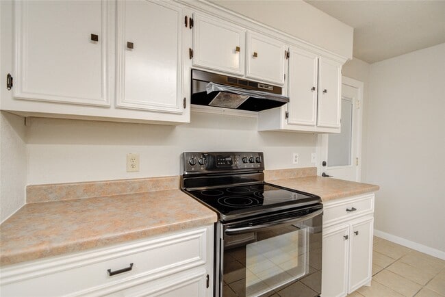 Photo - 1602 North Ave N