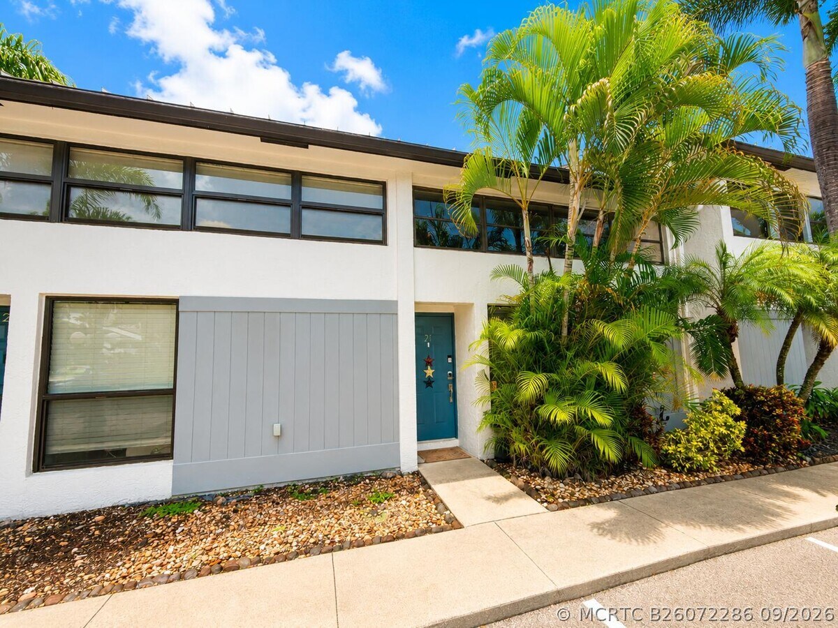 Photo - 3900 NE 18th Ave