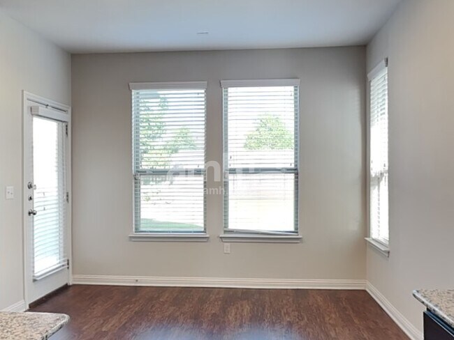 Photo - 6109 Gerard Dr