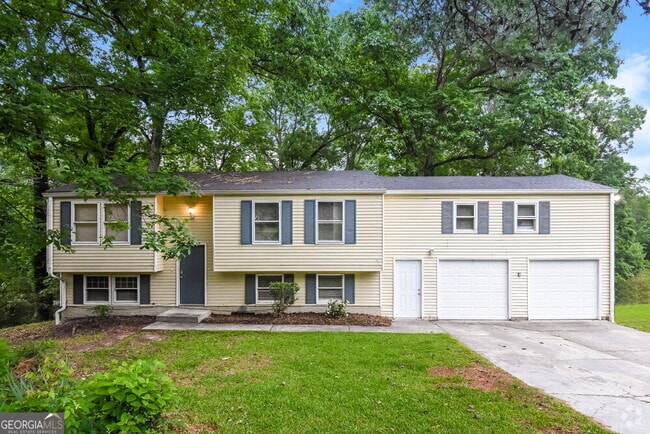 Building Photo - 3332 Chesterfield Ct Rental