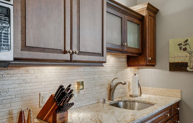 Photo - 136 SW Washington Ave Unit 505