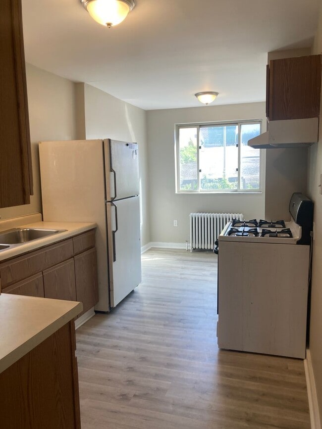 927 Brookline Blvd Unit 1