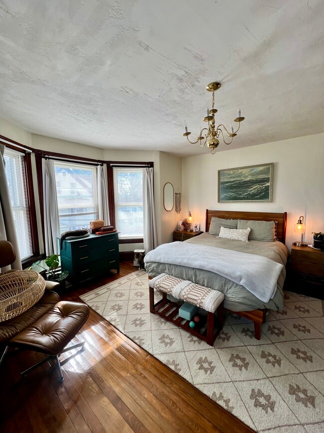 Building Photo - 94 Graham St Unit 201