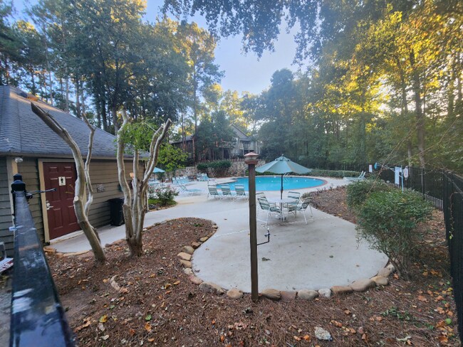 Photo - 910 Country Park Dr