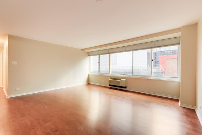 Photo - 211 E Ohio St Apartments Unit 718