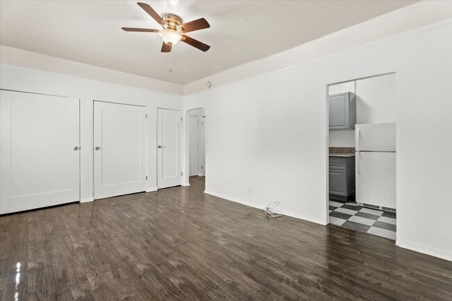 Photo - 1010 N Madison Ave