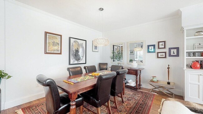 Photo - 176 Raymond St Unit 176