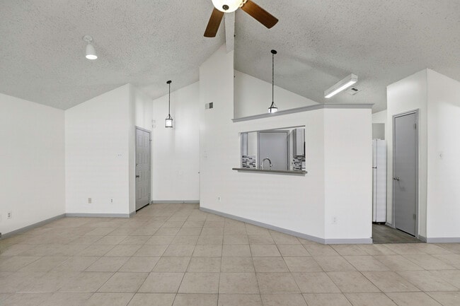 Photo - 6315 Forest Village