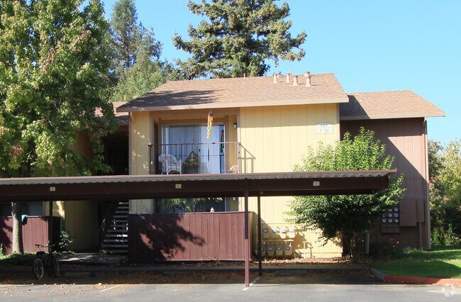 Meadowood Village Apartments - Meadowood Village Apartments