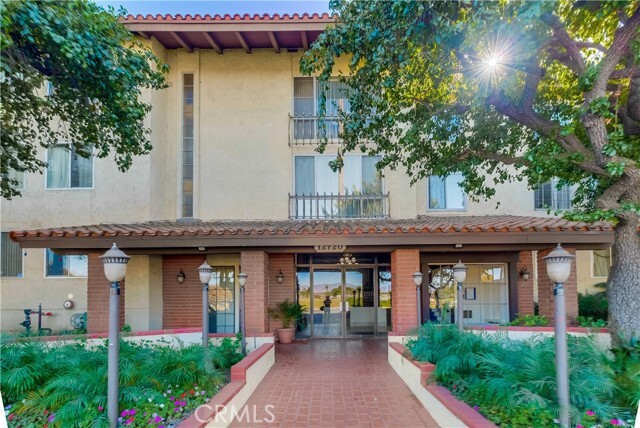 Photo - 12720 Burbank Blvd Condo Unit 218