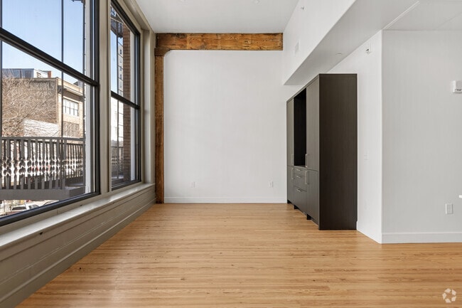 Studio - 688SF - Bedroom