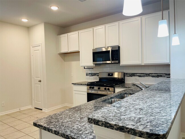 Photo - 14206 Alpine Fir Dr