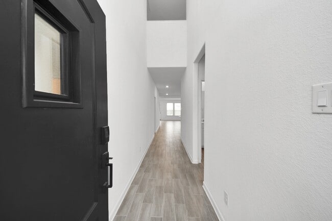 Photo - 7214 Cordgrass Prairie Ln