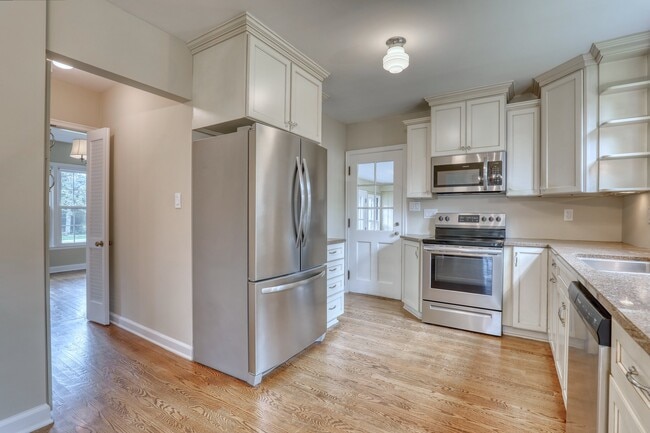 Photo - 645 Hi View Ct