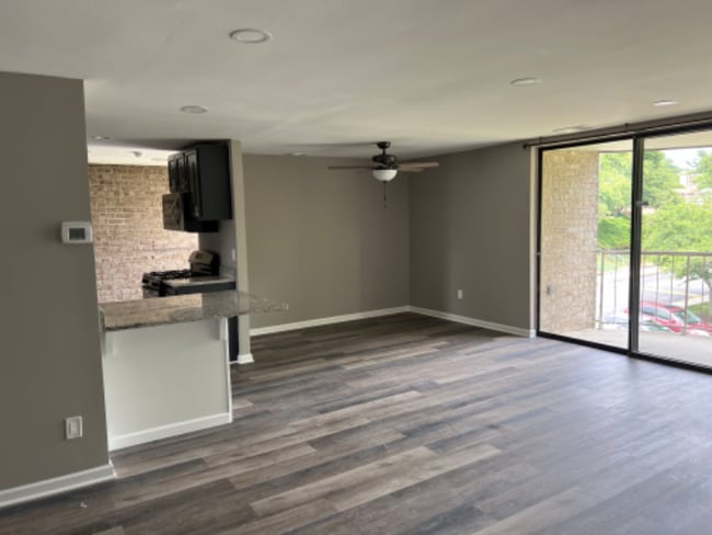 Photo - 3346 Huntley Sq Dr Unit A1