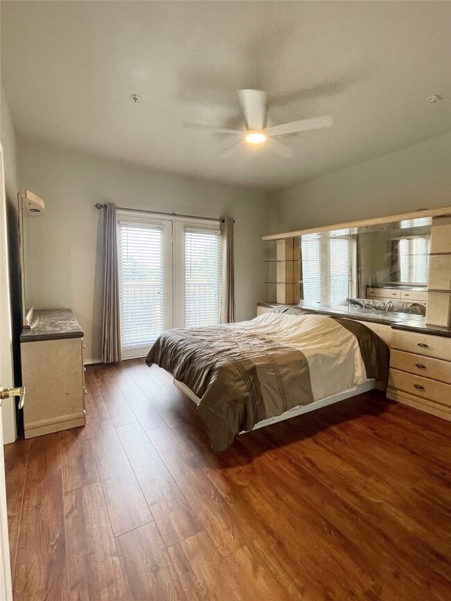 Photo - 2400 McCue Rd Unit 326