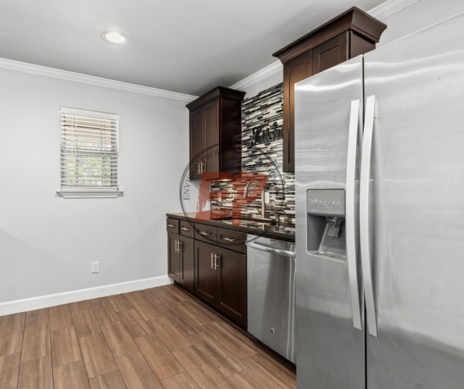 Photo - 2009 S 15th St