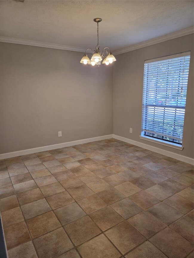 Photo - 14743 Charlmont Dr