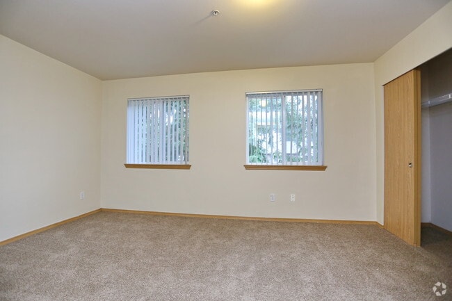 FAIRWAY EDMONDS APTS
