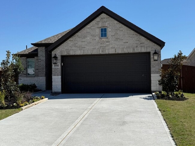 Photo - 8943 Red Wolf Pl