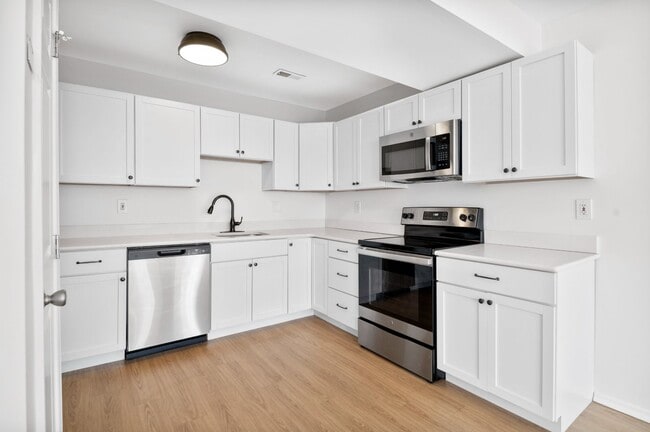 Kinwood Apartments