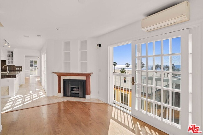 Photo - 25 Arcadia Ter Unit PH