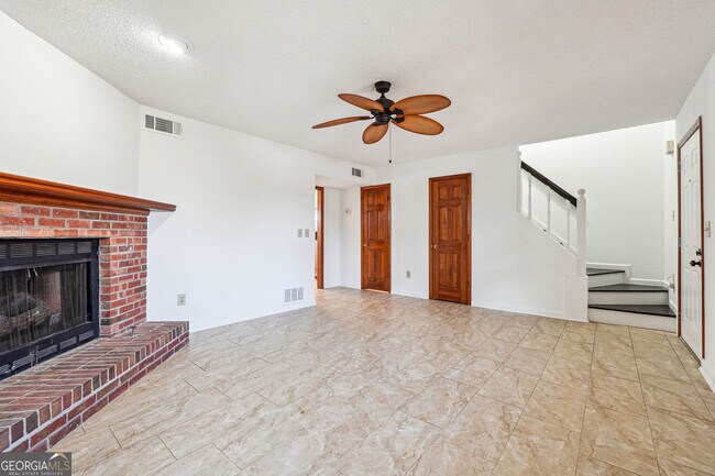 Photo - 4010 Sand Wedge Cir