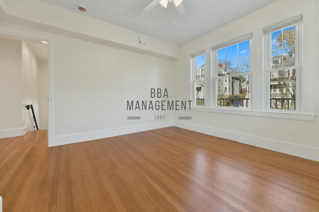 Photo - 48 Manthorne Rd