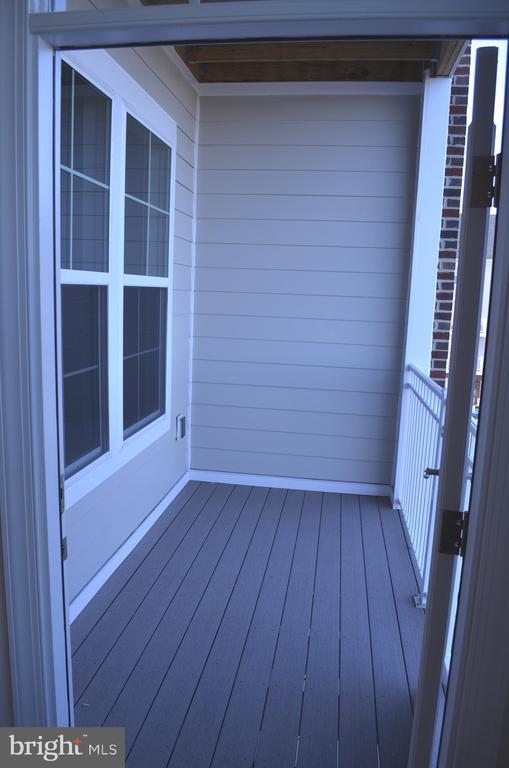 Photo - 13724 Neil Armstrong Ave Unidad 307