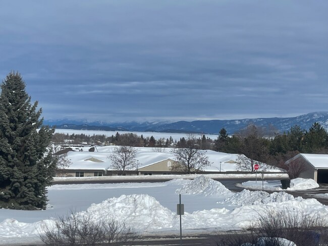 Photo - 1702 1st St E Unit 4