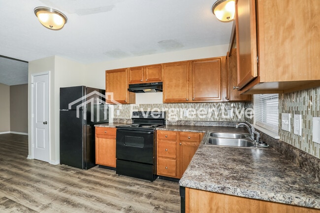 Photo - 4108 Apple Creek Dr