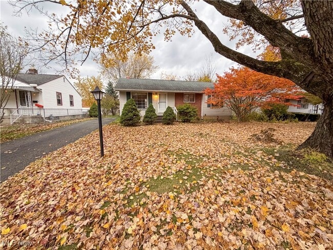 Building Photo - 3380 Sunnybrooke Dr