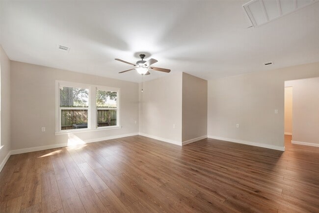 Photo - 1200 Adams St