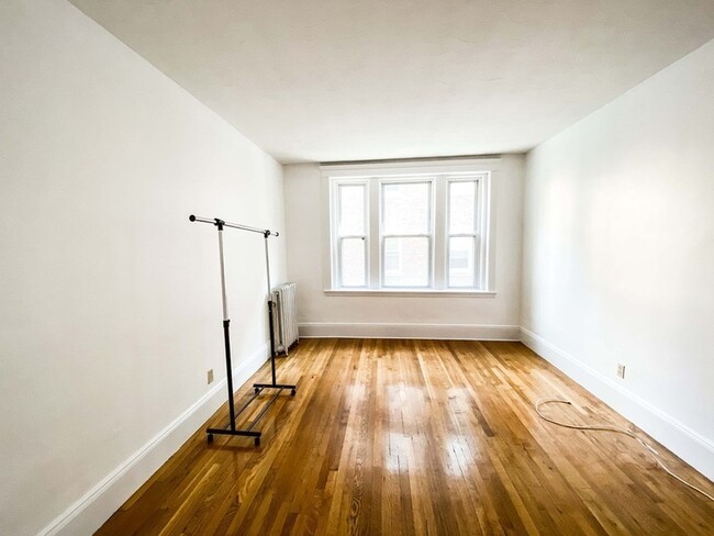 Photo - 15 Parkman St Unit 1B
